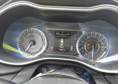 2016 Chrysler 200 Limited z USA, uszkodzony, nr VIN 1C3CCCAB2GN118977